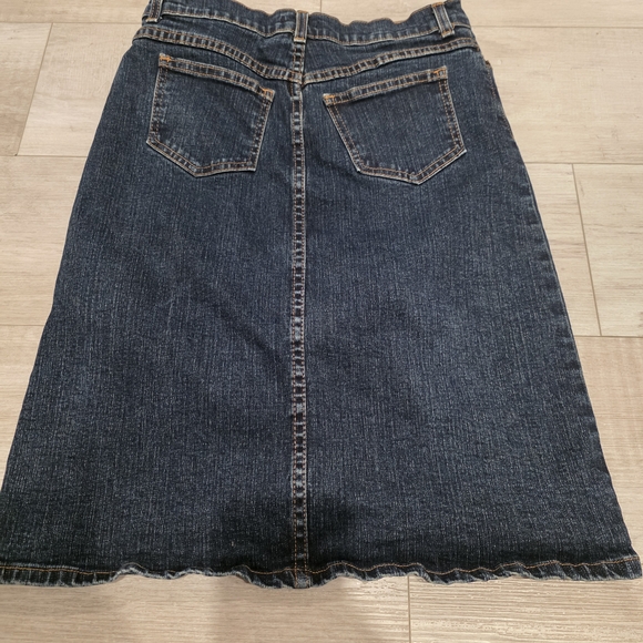 Forever 21 Dark Blue Denim Skirt - Picture 2 of 7